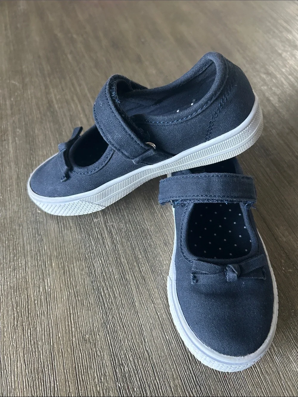 Gymboree Dark Blue Canvas Mary Jane Shoes with Bow, Like New, Sz. 11.